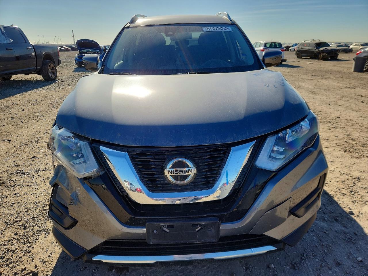 2019 NISSAN ROGUE S photo 5