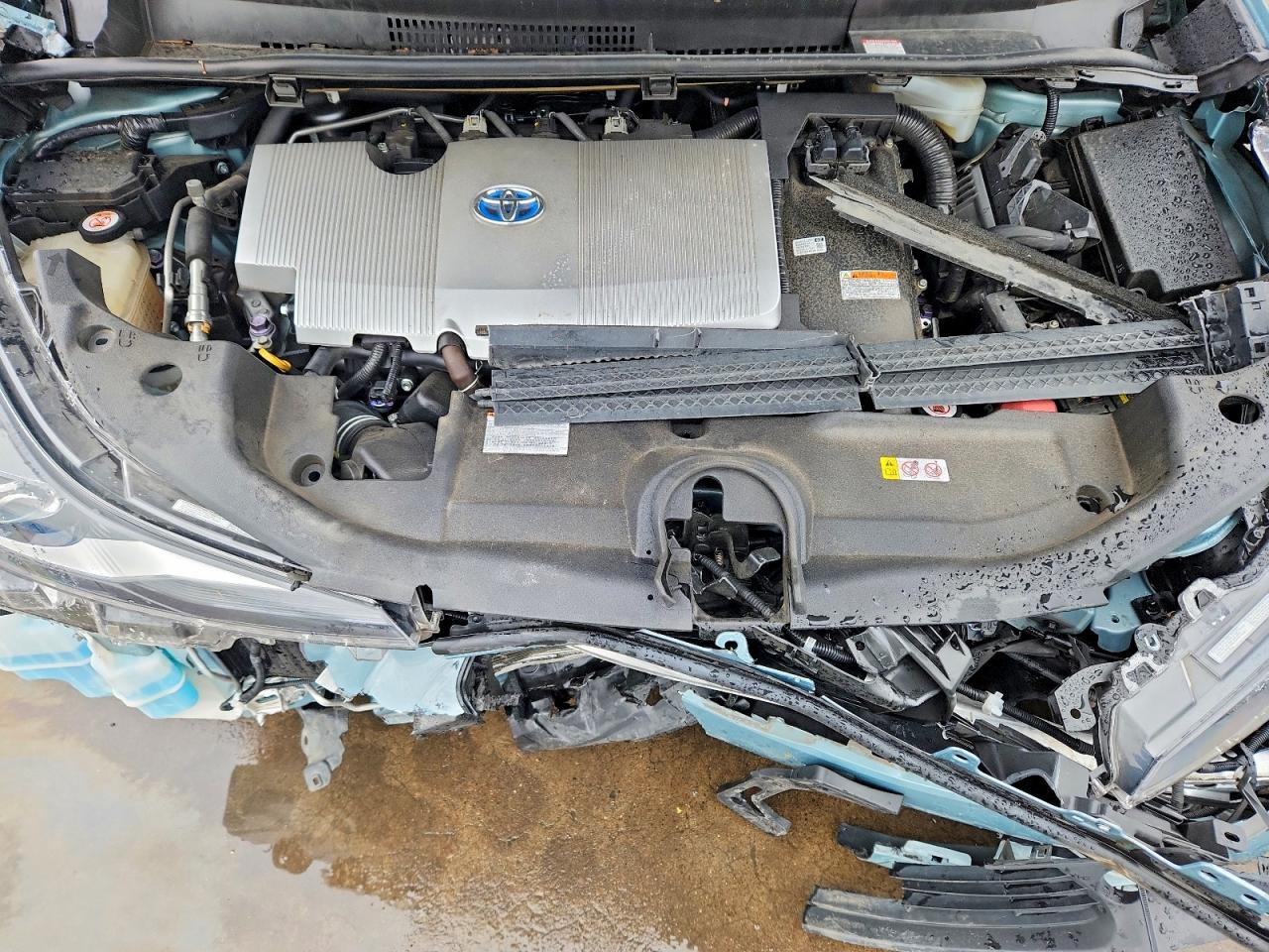 2019 TOYOTA PRIUS photo 11