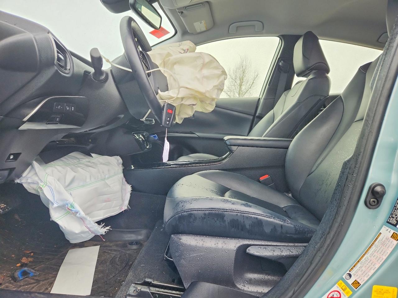 2019 TOYOTA PRIUS photo 7