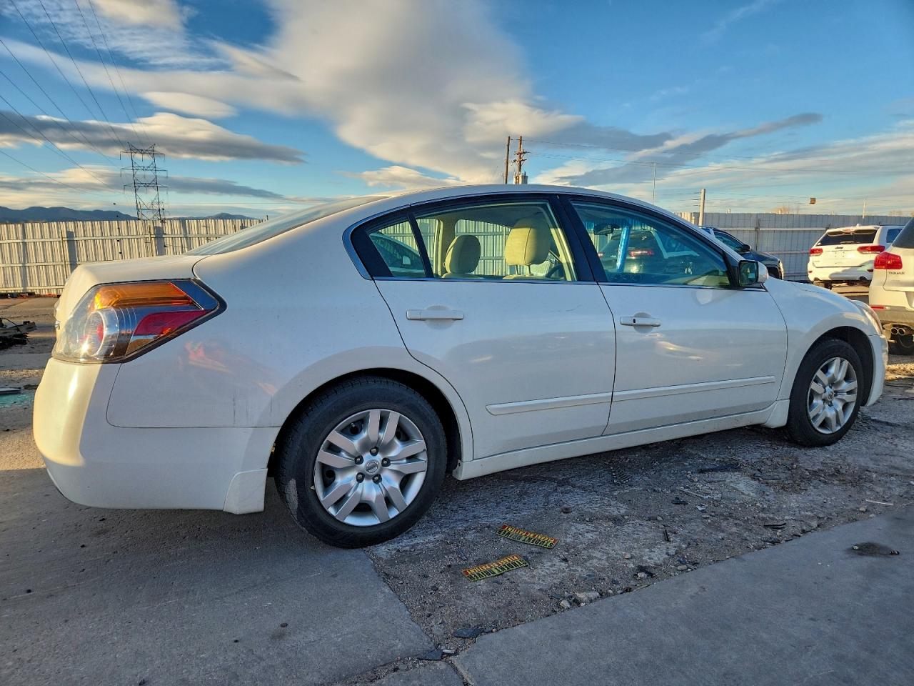 2011 NISSAN ALTIMA BASE photo 3