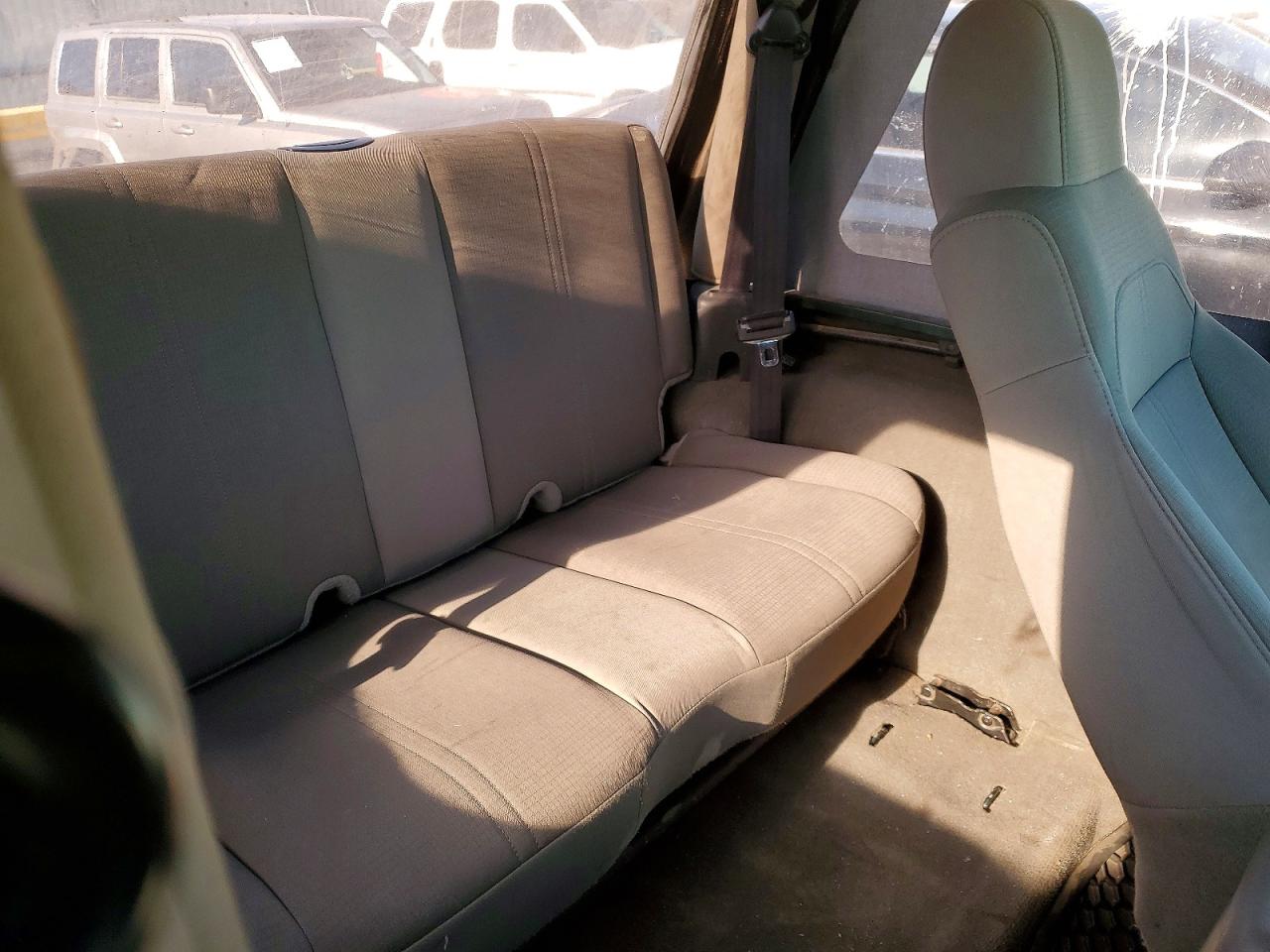 2003 JEEP WRANGLER / TJ SAHARA photo 10