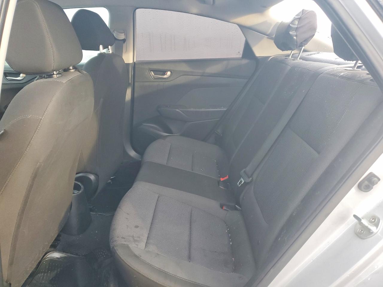 2019 HYUNDAI ACCENT SE photo 10