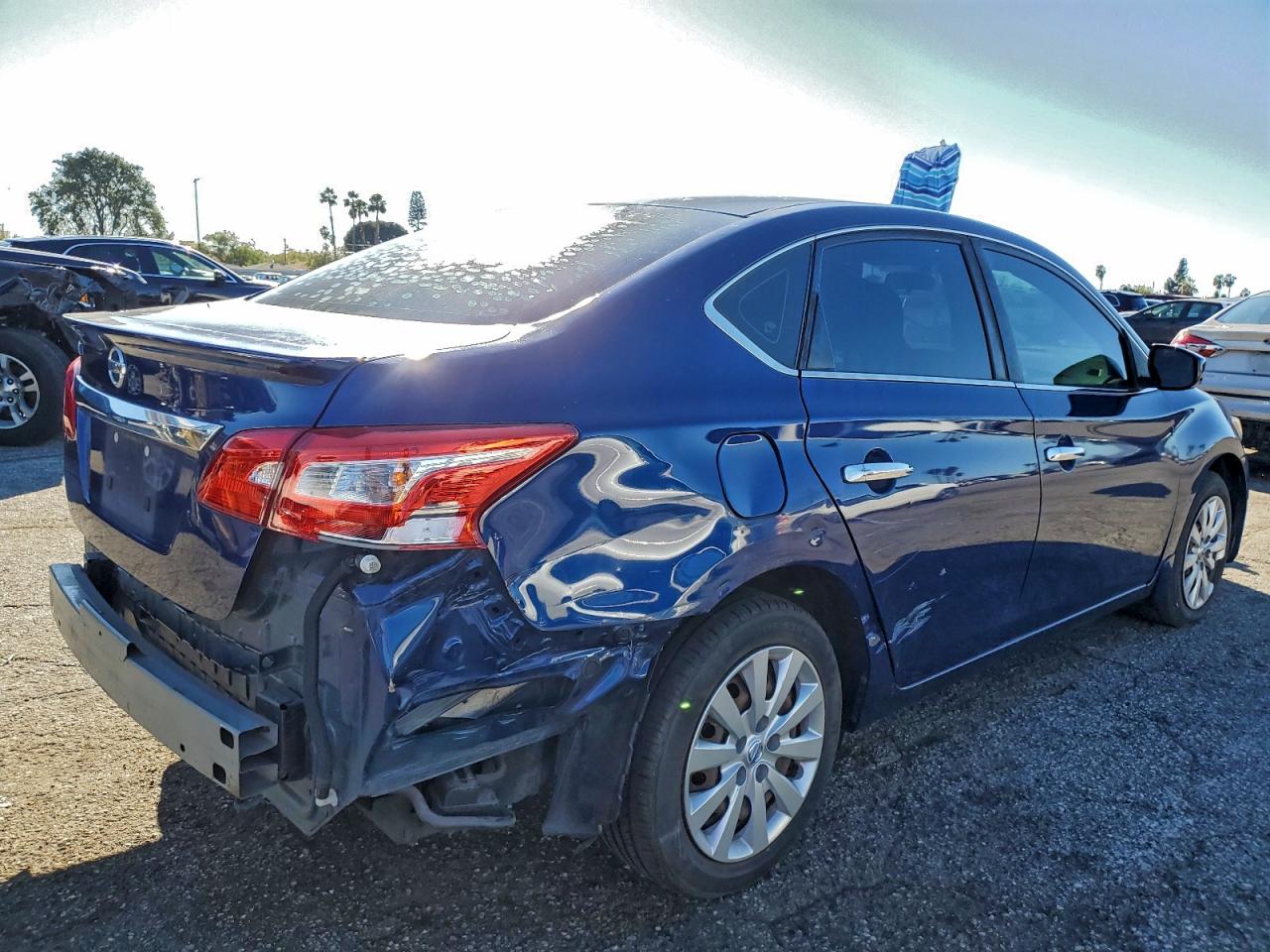 2019 NISSAN SENTRA S photo 3