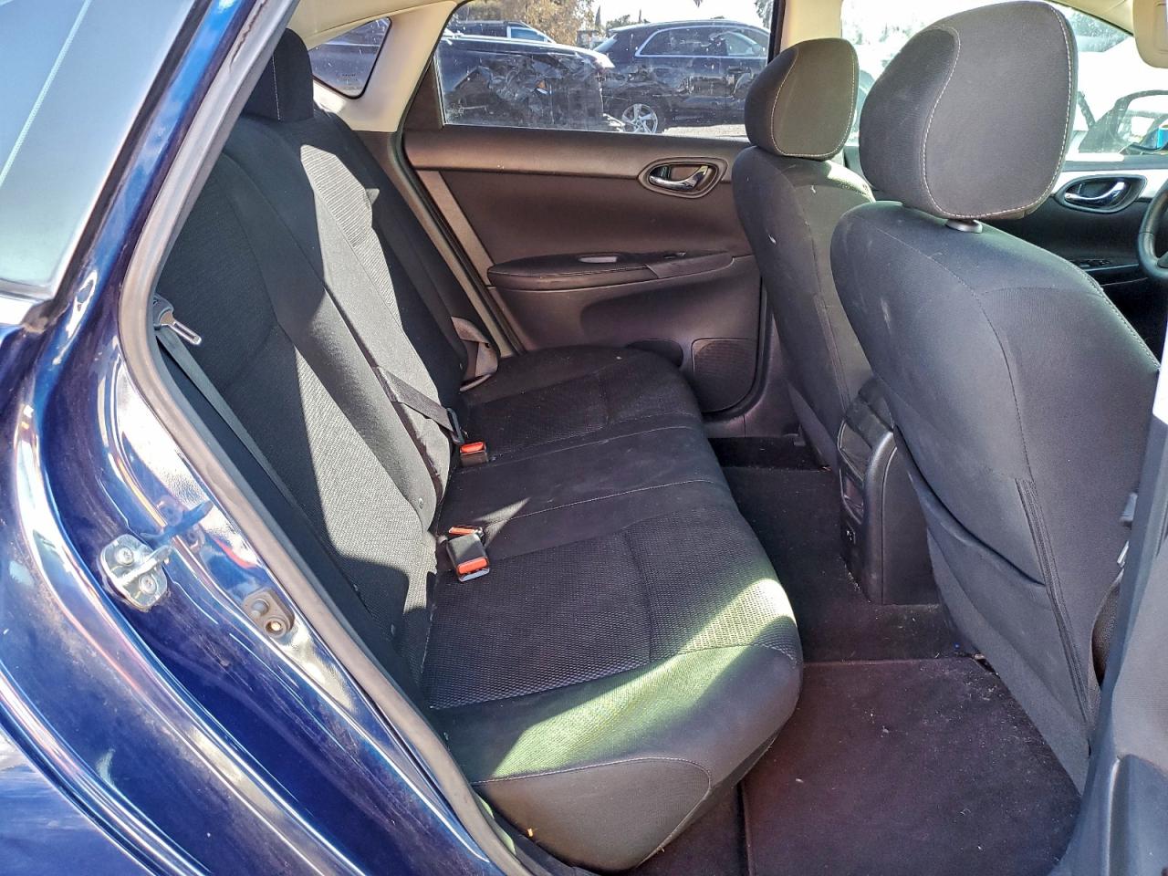 2019 NISSAN SENTRA S photo 10