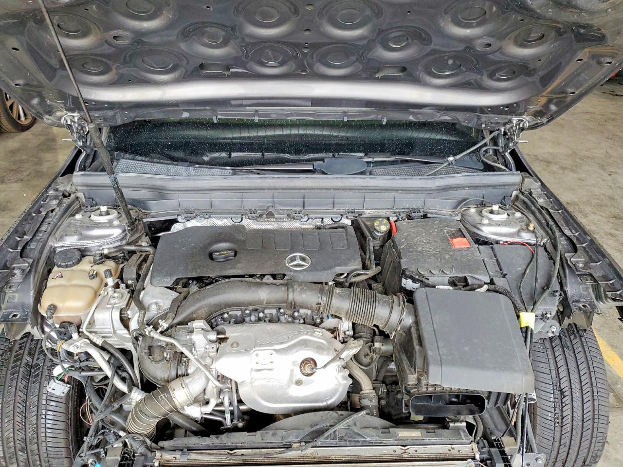 2020 MERCEDES-BENZ GLB 250 photo 11