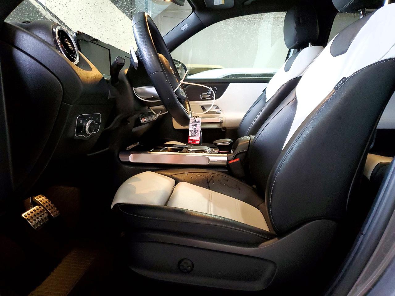 2020 MERCEDES-BENZ GLB 250 photo 7