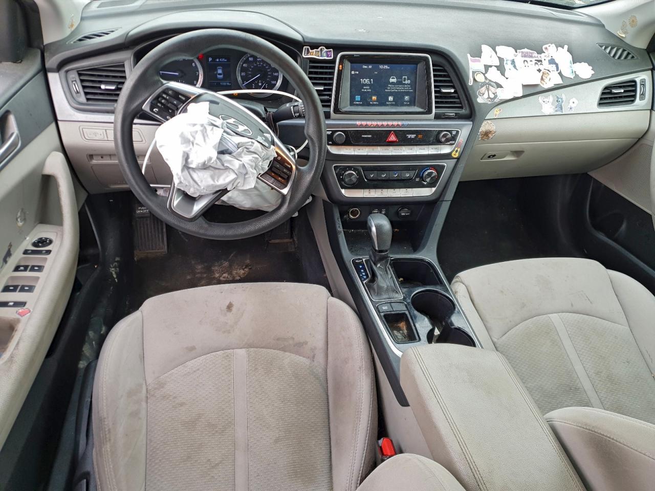 2018 HYUNDAI SONATA SE photo 8