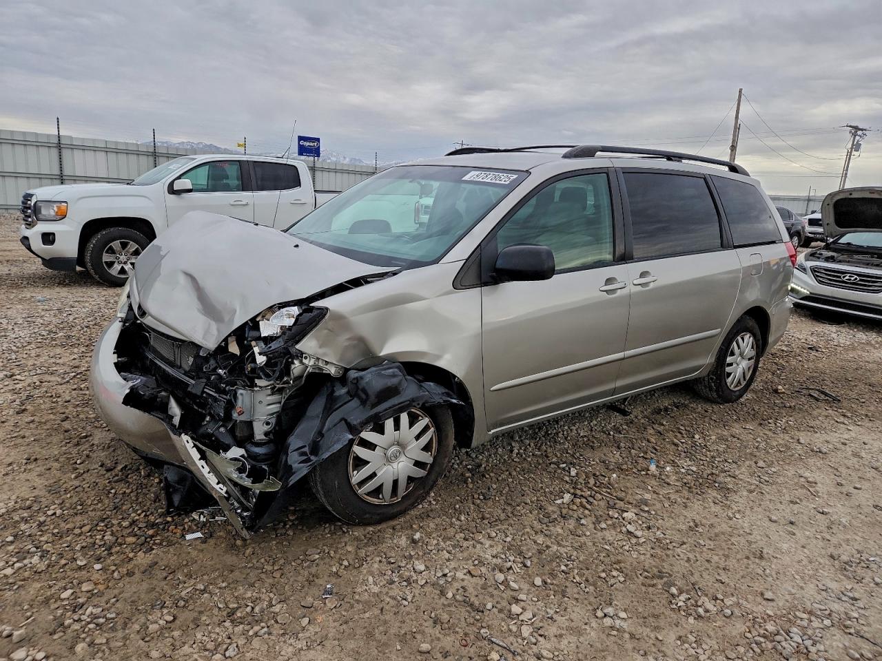 2008 TOYOTA SIENNA