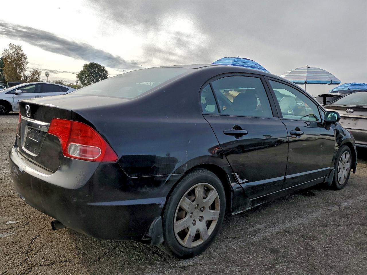 2010 HONDA CIVIC LX photo 3