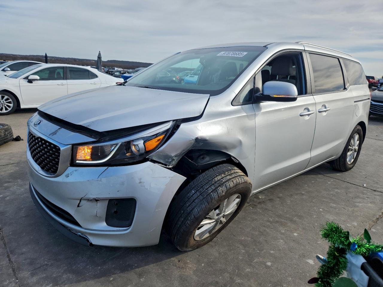 2016 KIA SEDONA