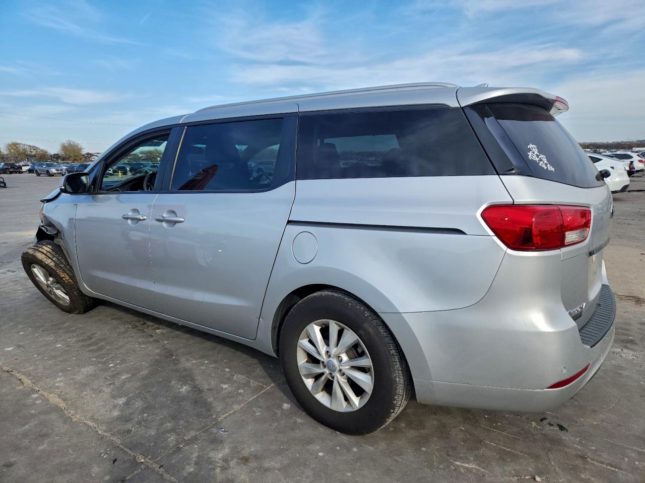 2016 KIA SEDONA LX photo 2