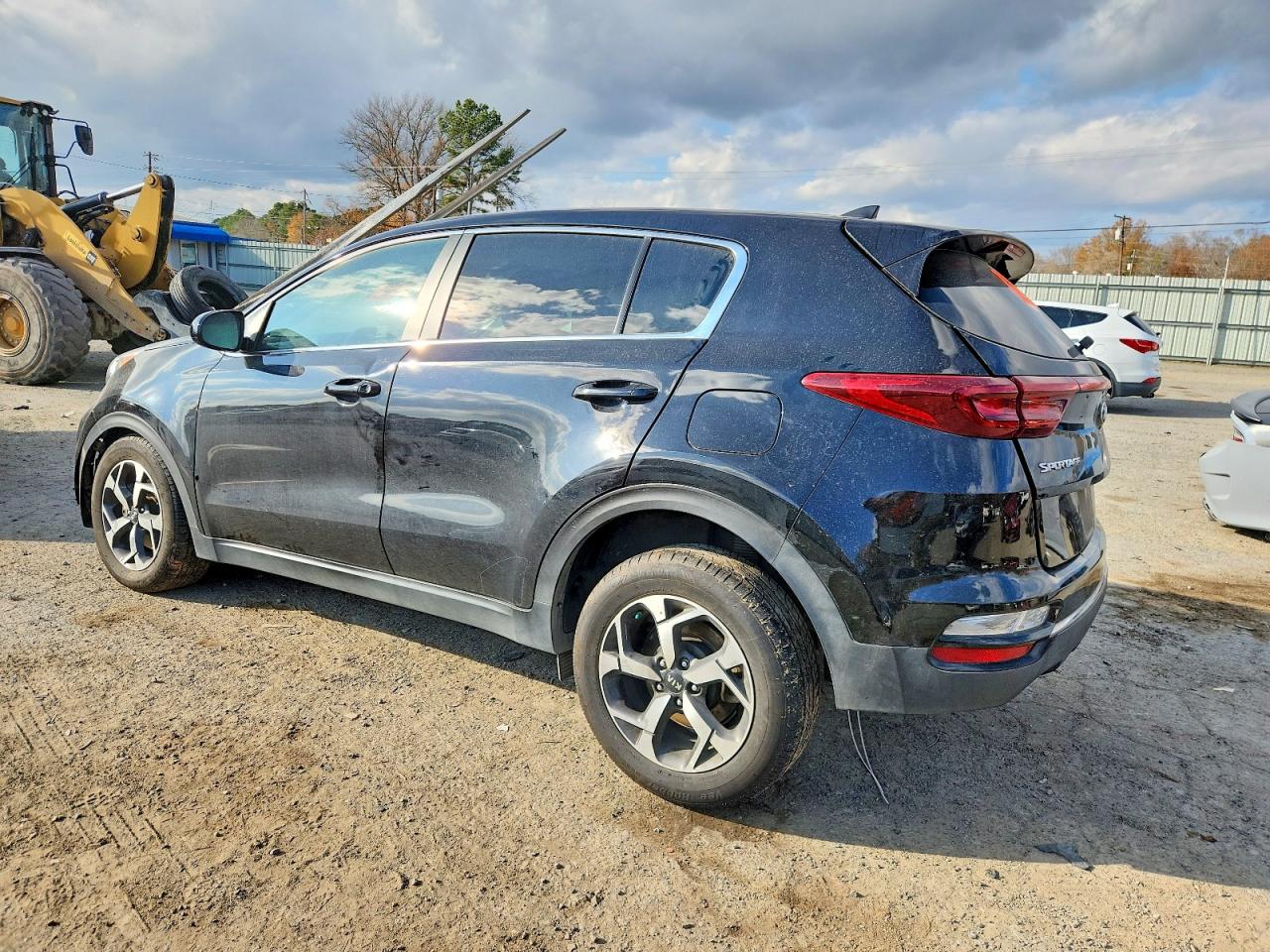 2020 KIA SPORTAGE LX photo 2