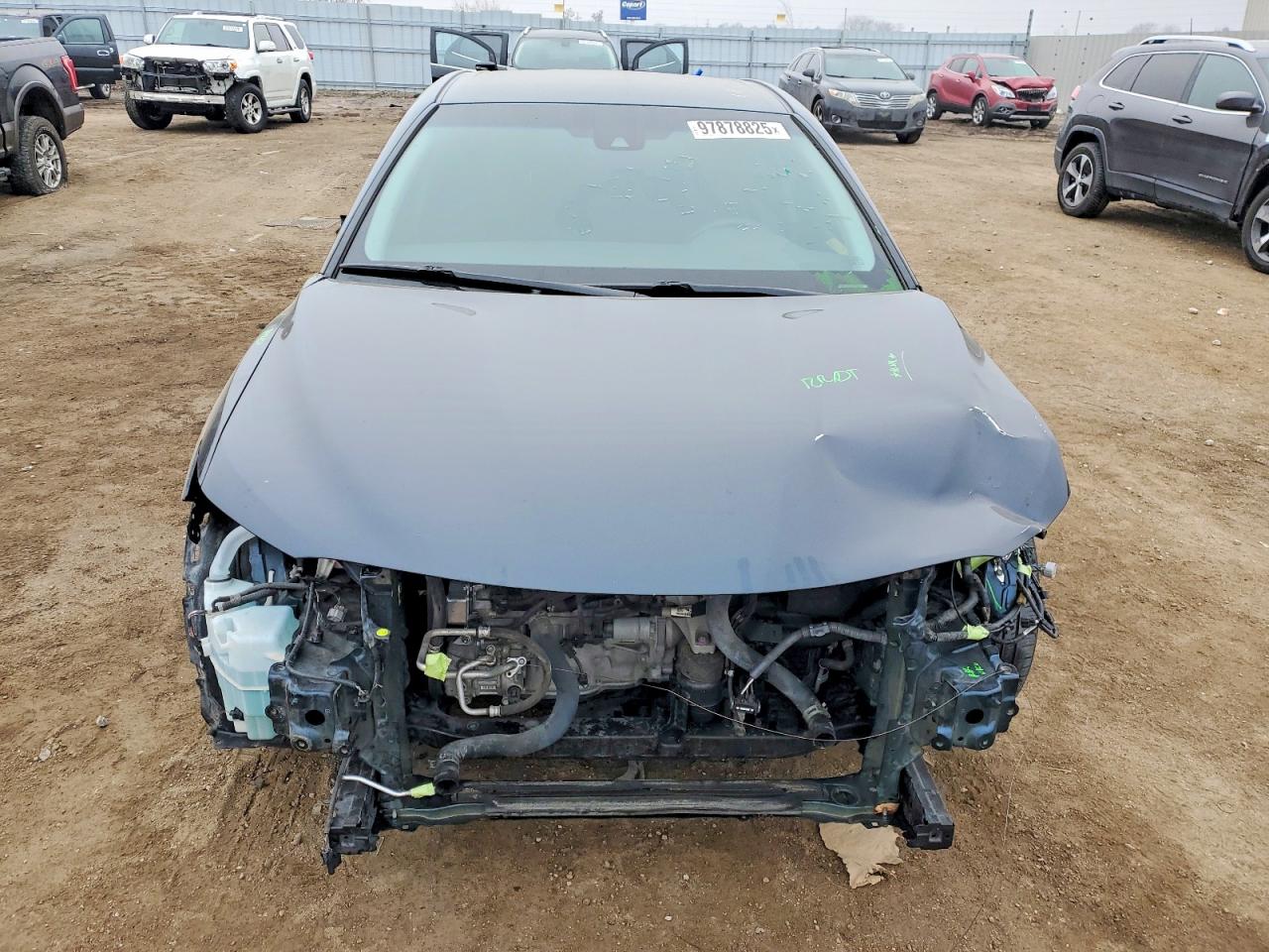 2018 TOYOTA CAMRY L photo 5