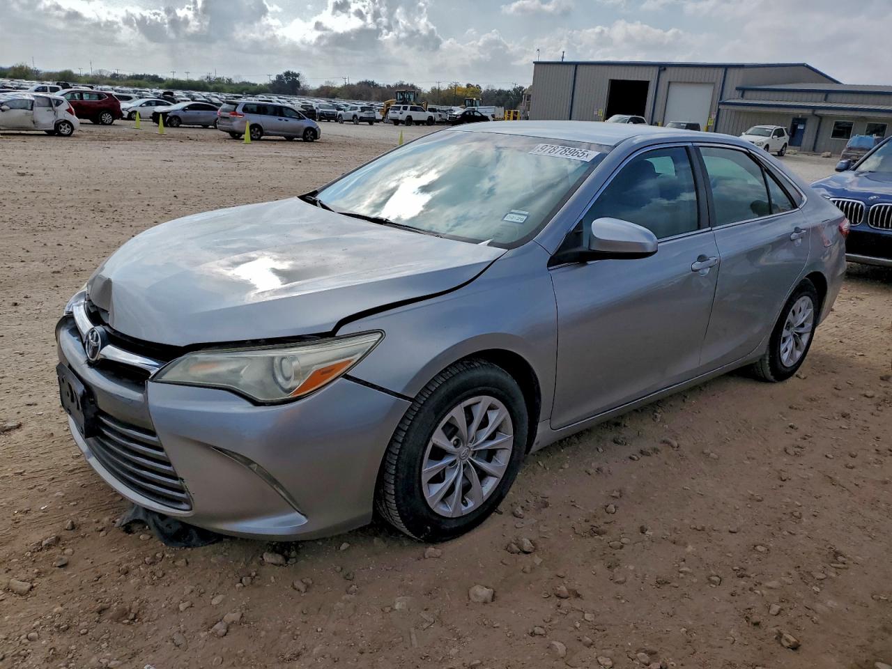 2016 TOYOTA CAMRY