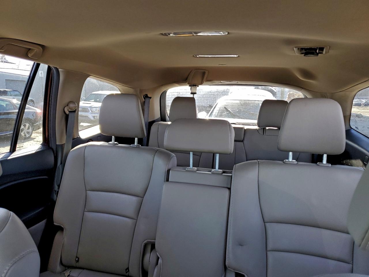2016 HONDA PILOT EXL photo 10
