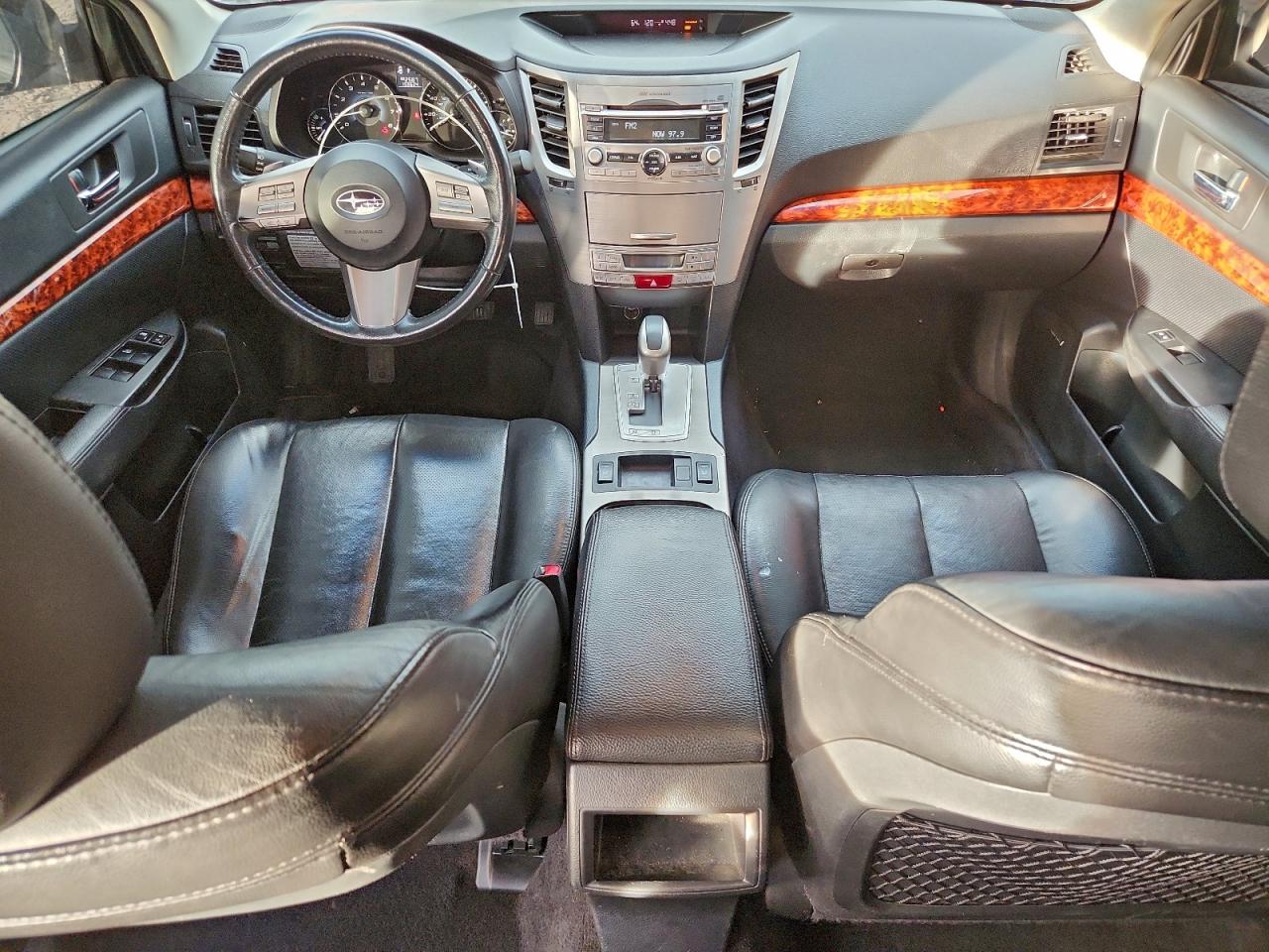 2010 SUBARU LEGACY 2.5I LIMITED photo 8
