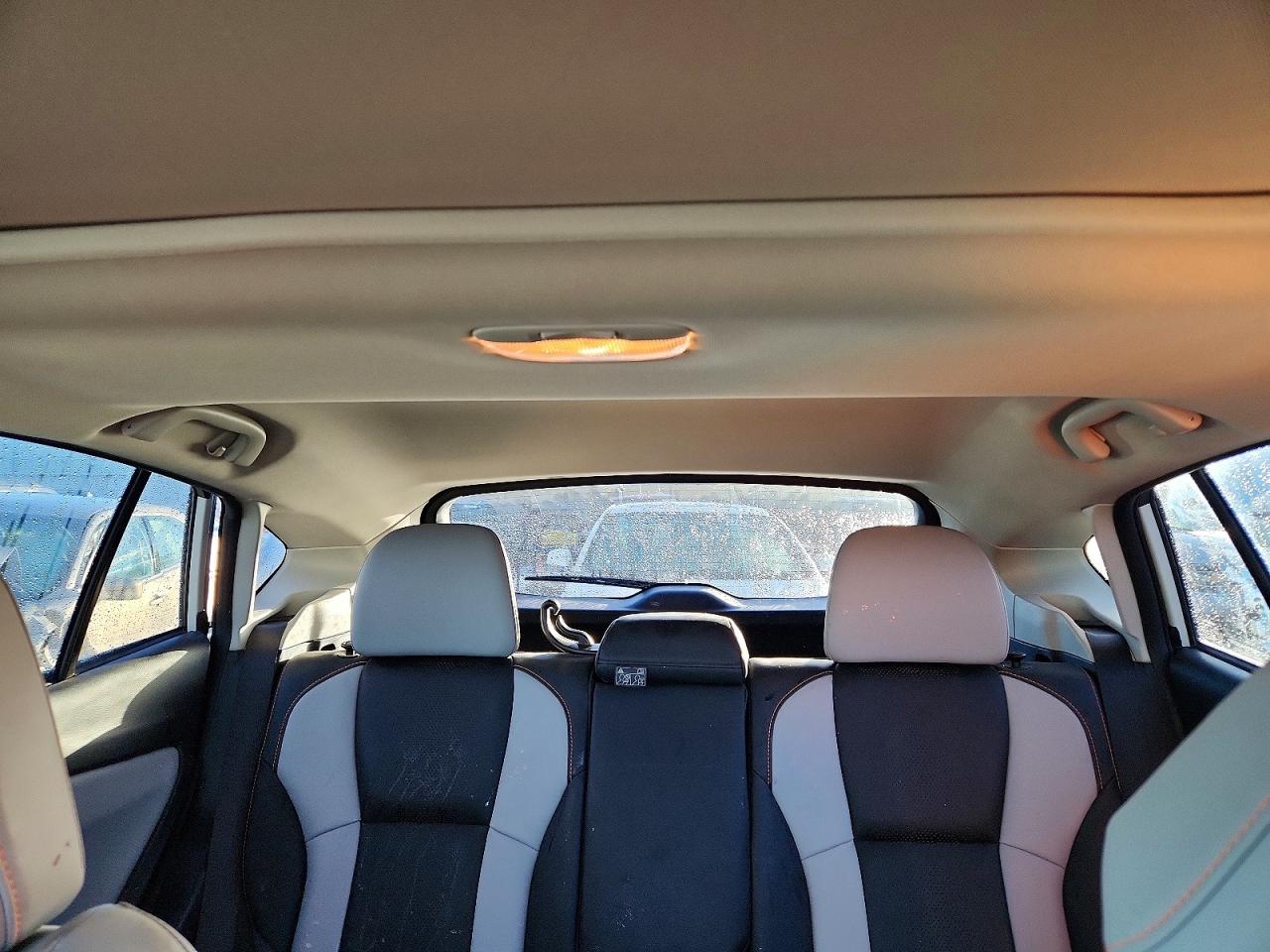 2021 SUBARU CROSSTREK LIMITED photo 10