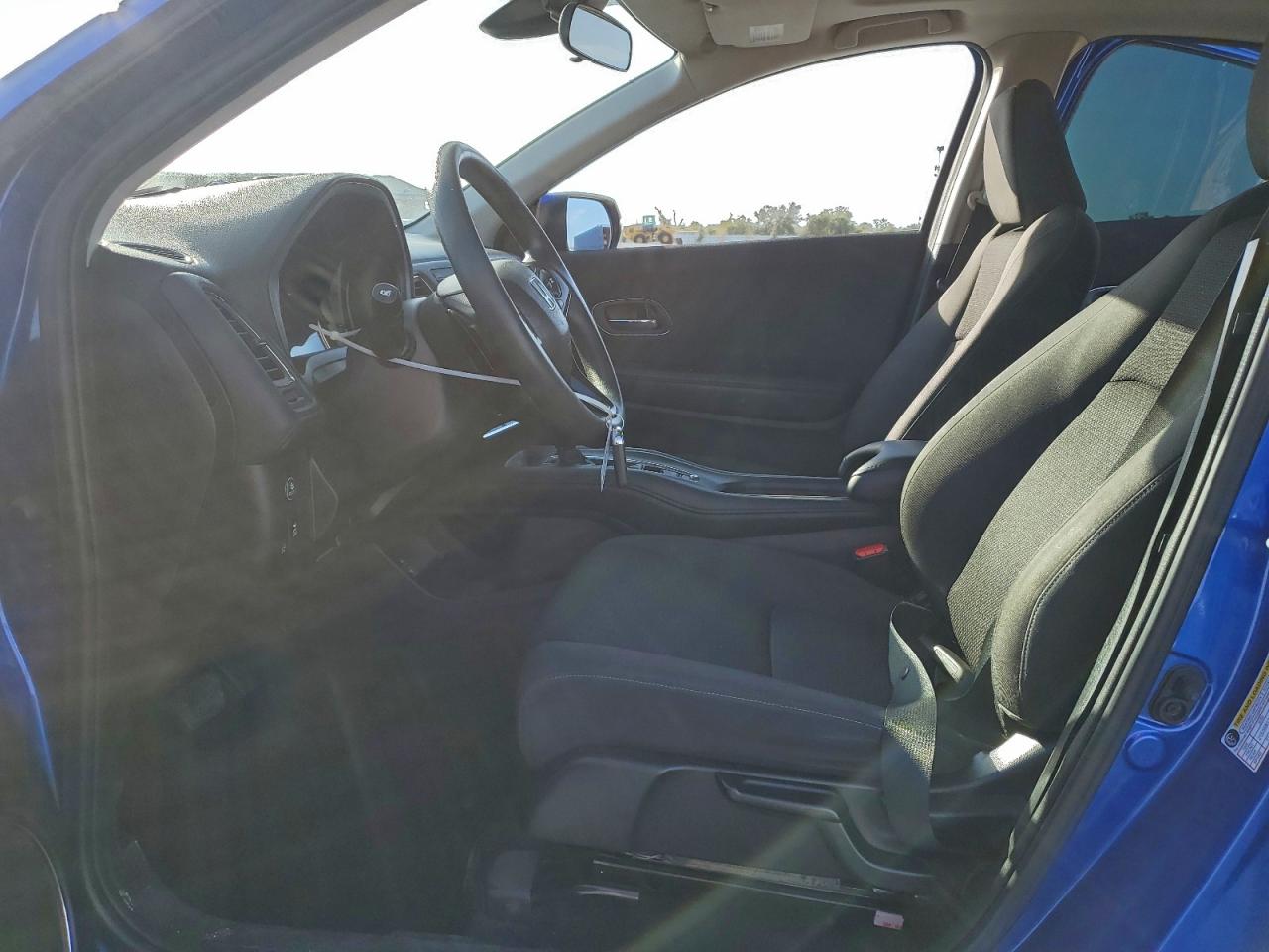 2021 HONDA HR-V EX photo 7