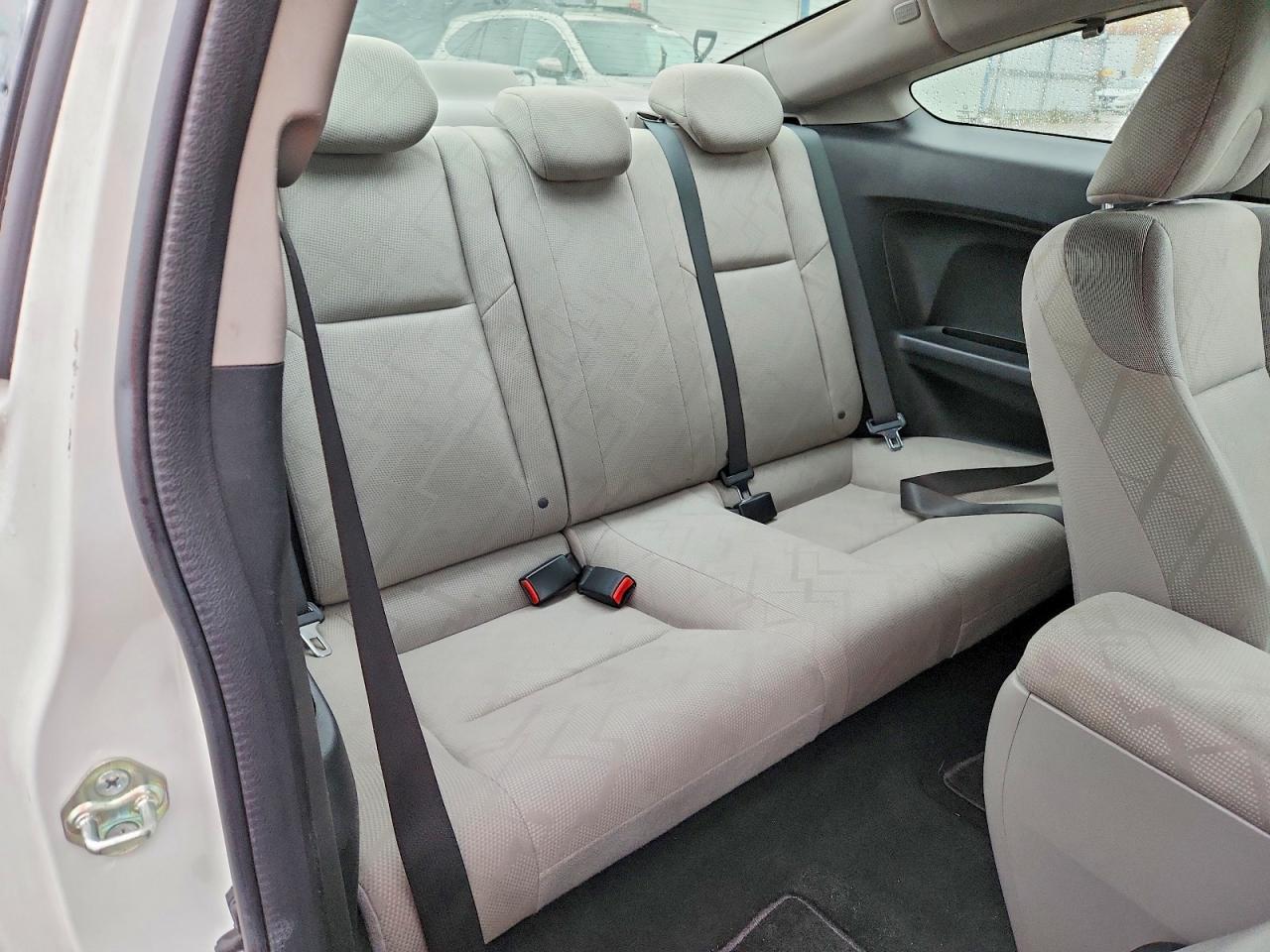 2013 HONDA CIVIC LX photo 10