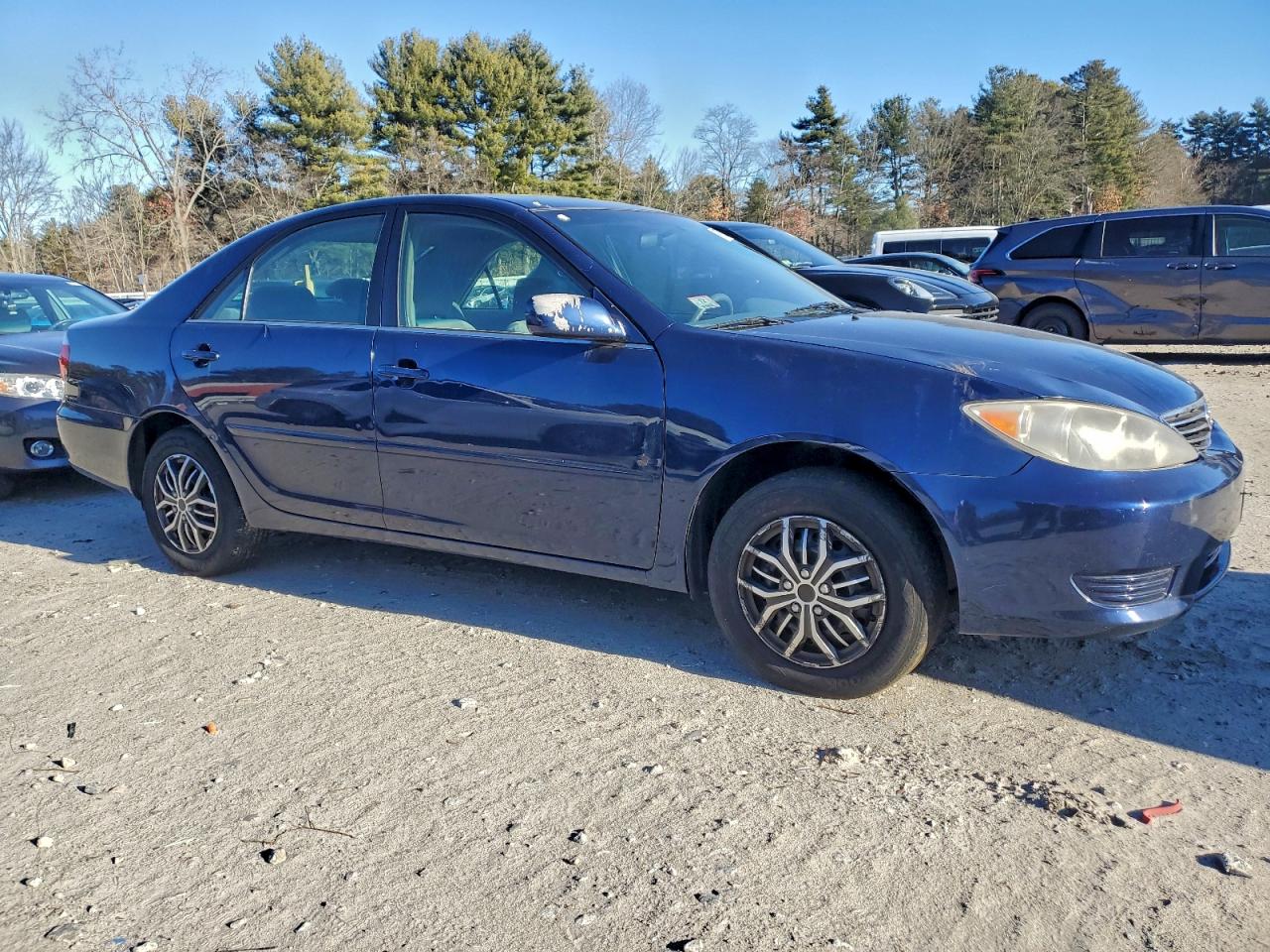 2006 TOYOTA CAMRY LE photo 4