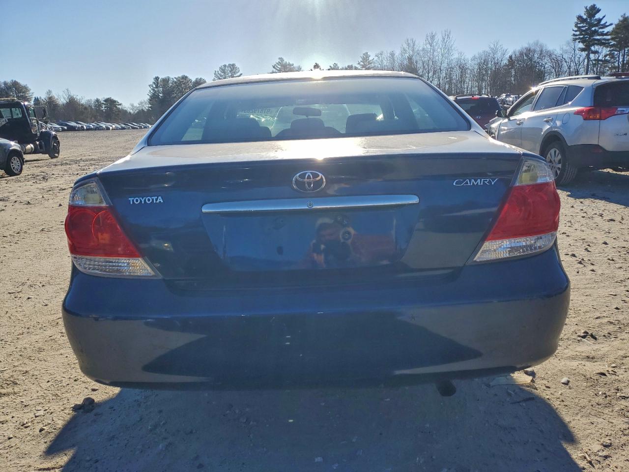 2006 TOYOTA CAMRY LE photo 6