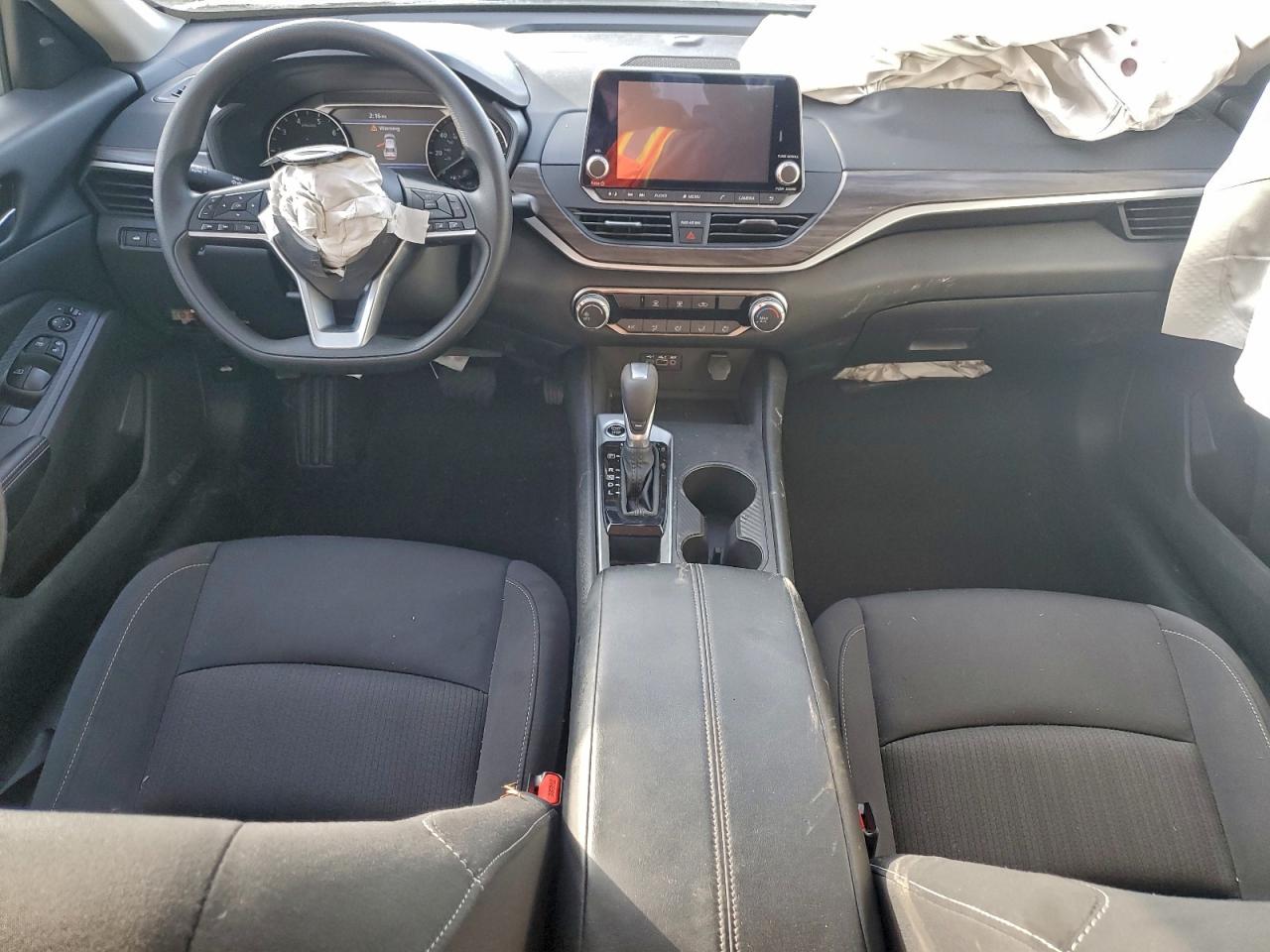 2025 NISSAN ALTIMA SV photo 8