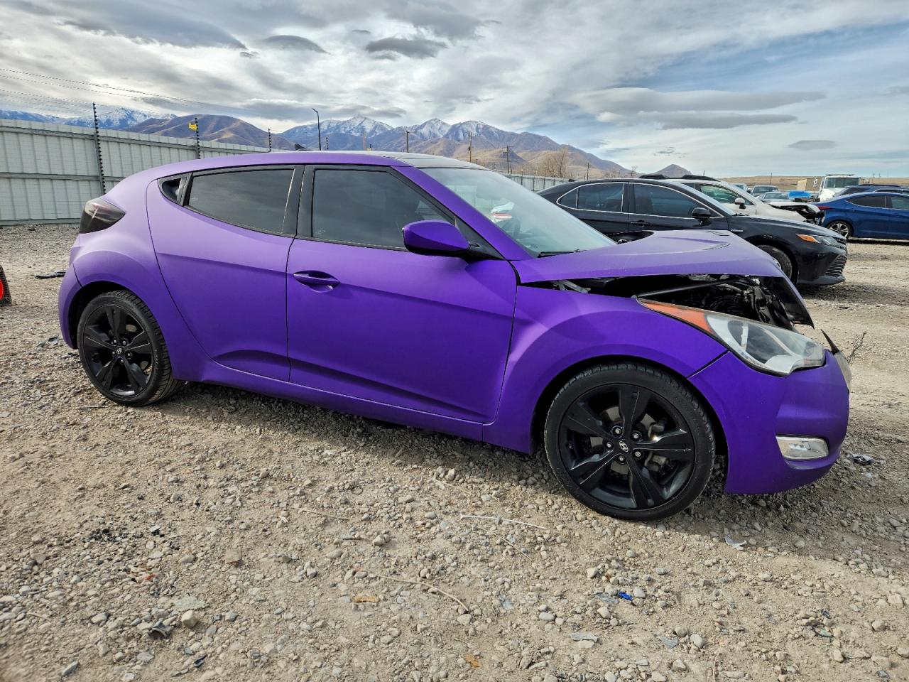 2016 HYUNDAI VELOSTER photo 4