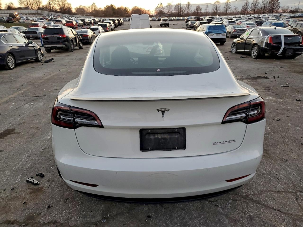 2022 TESLA MODEL 3 photo 11