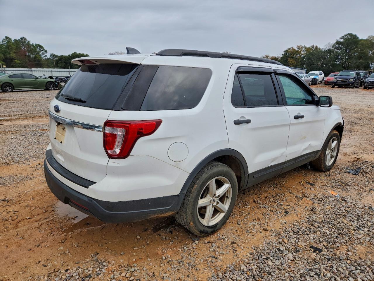 2018 FORD EXPLORER photo 3