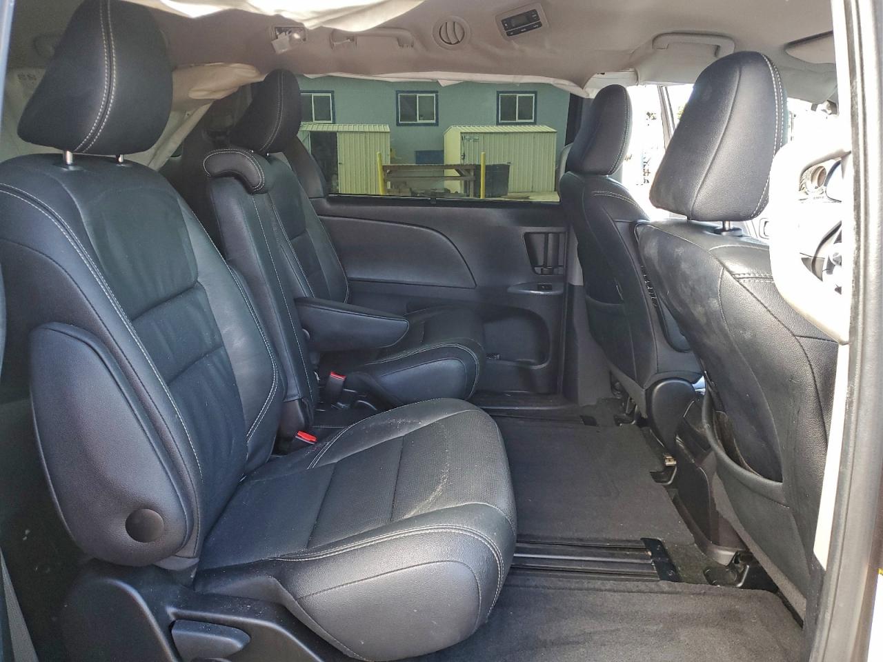 2015 TOYOTA SIENNA SPORT photo 11
