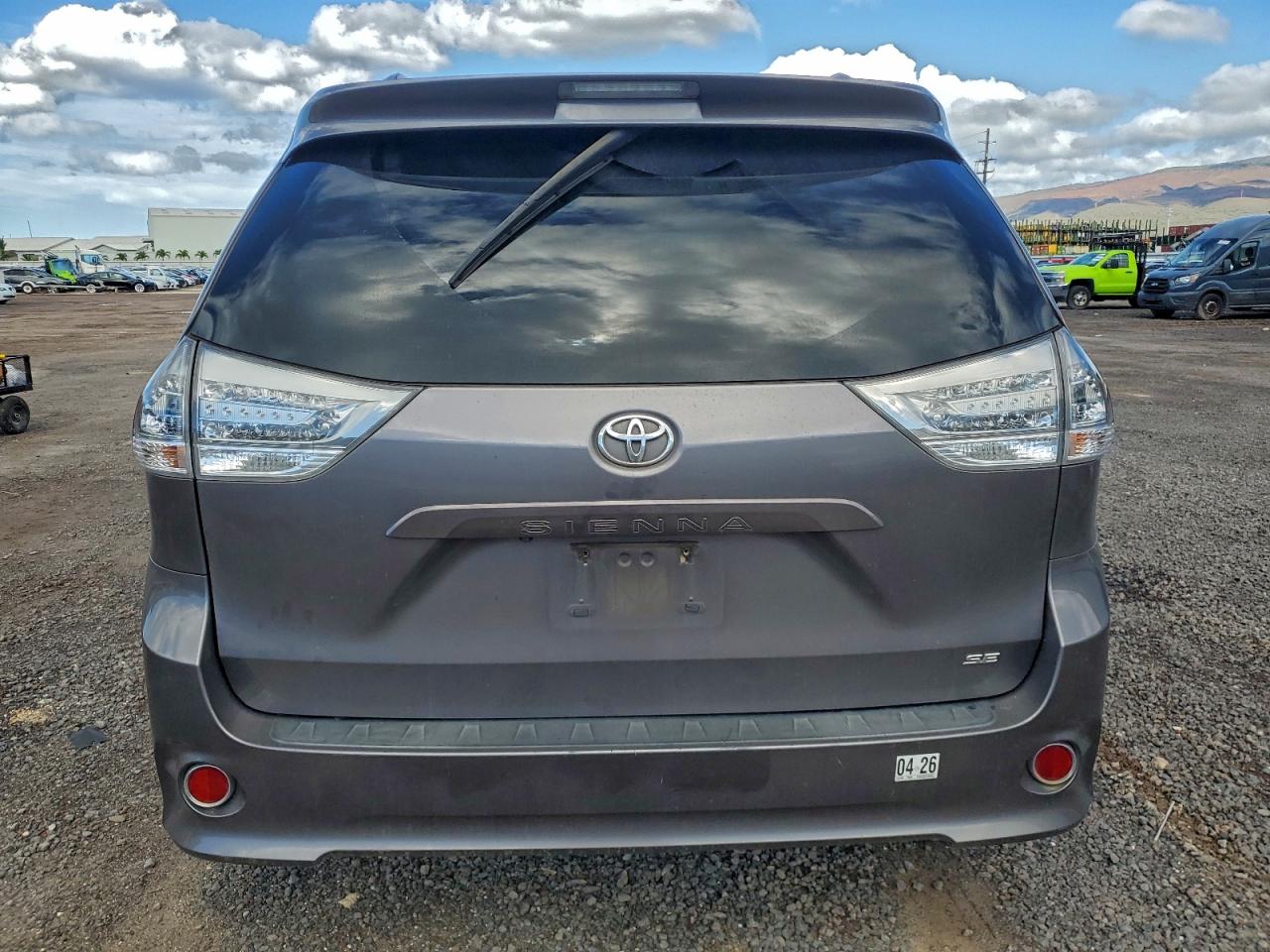 2015 TOYOTA SIENNA SPORT photo 6