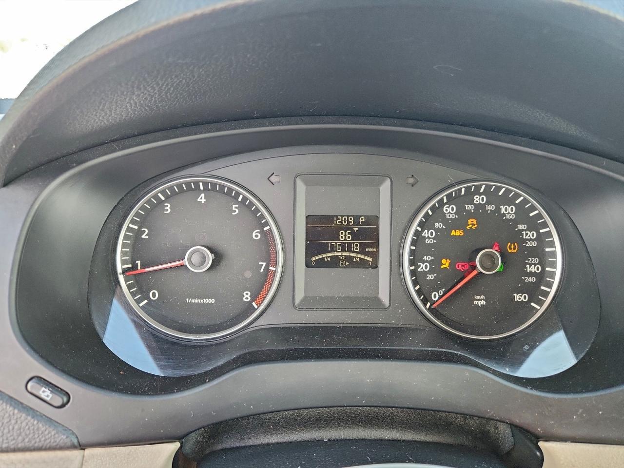 2012 VOLKSWAGEN JETTA SE photo 9
