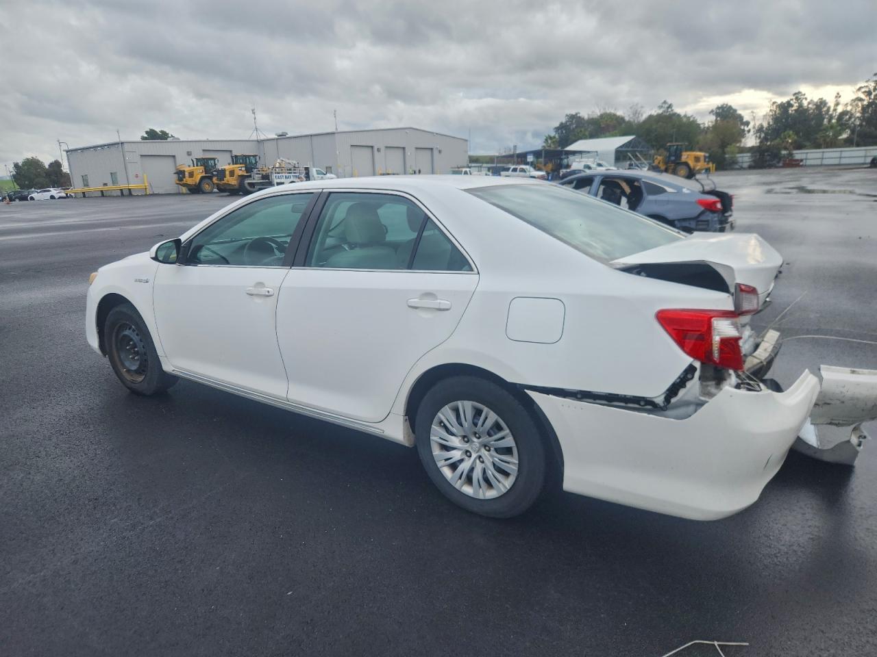 2012 TOYOTA CAMRY HYBRID photo 2