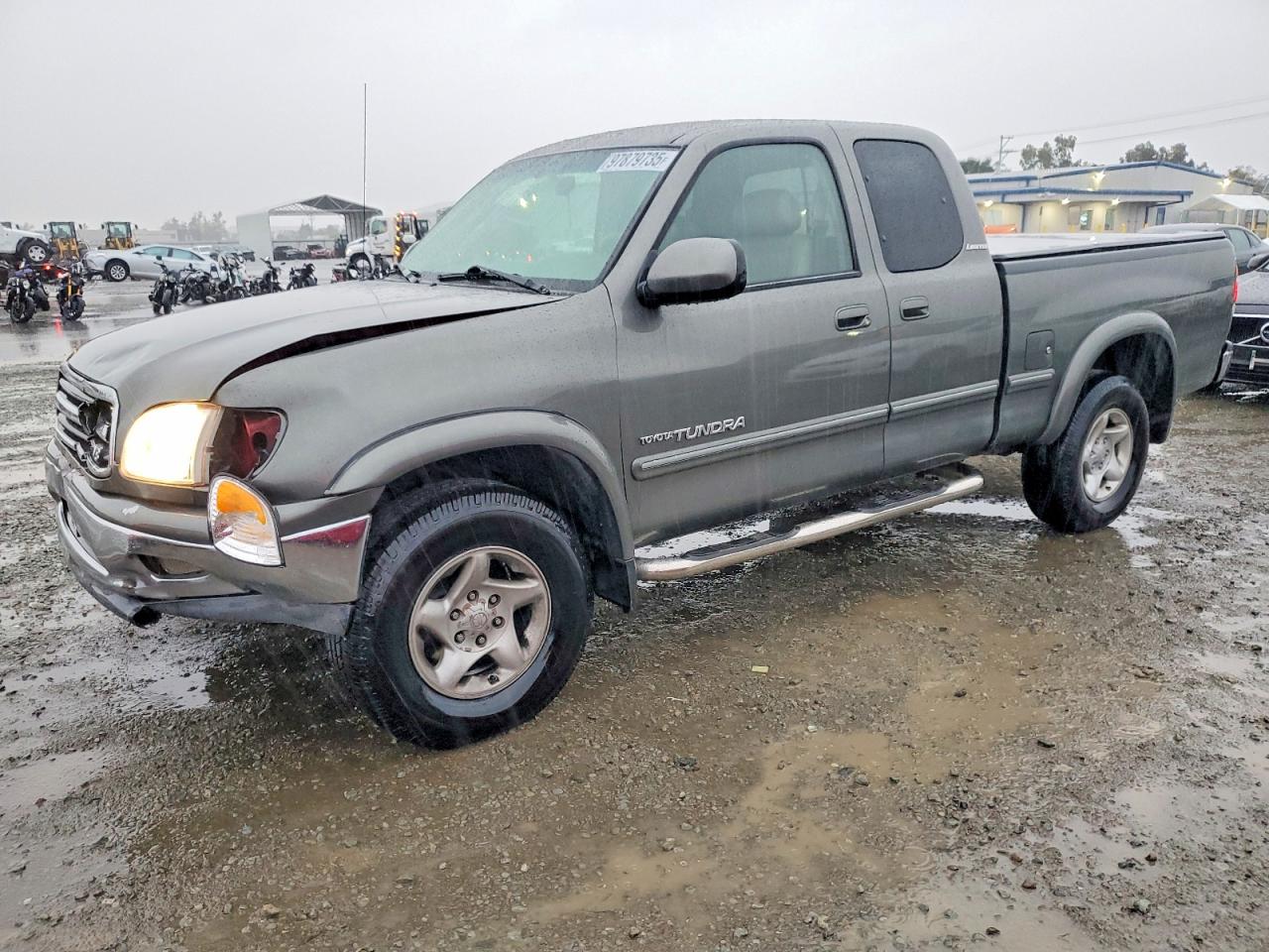 2000 TOYOTA TUNDRA