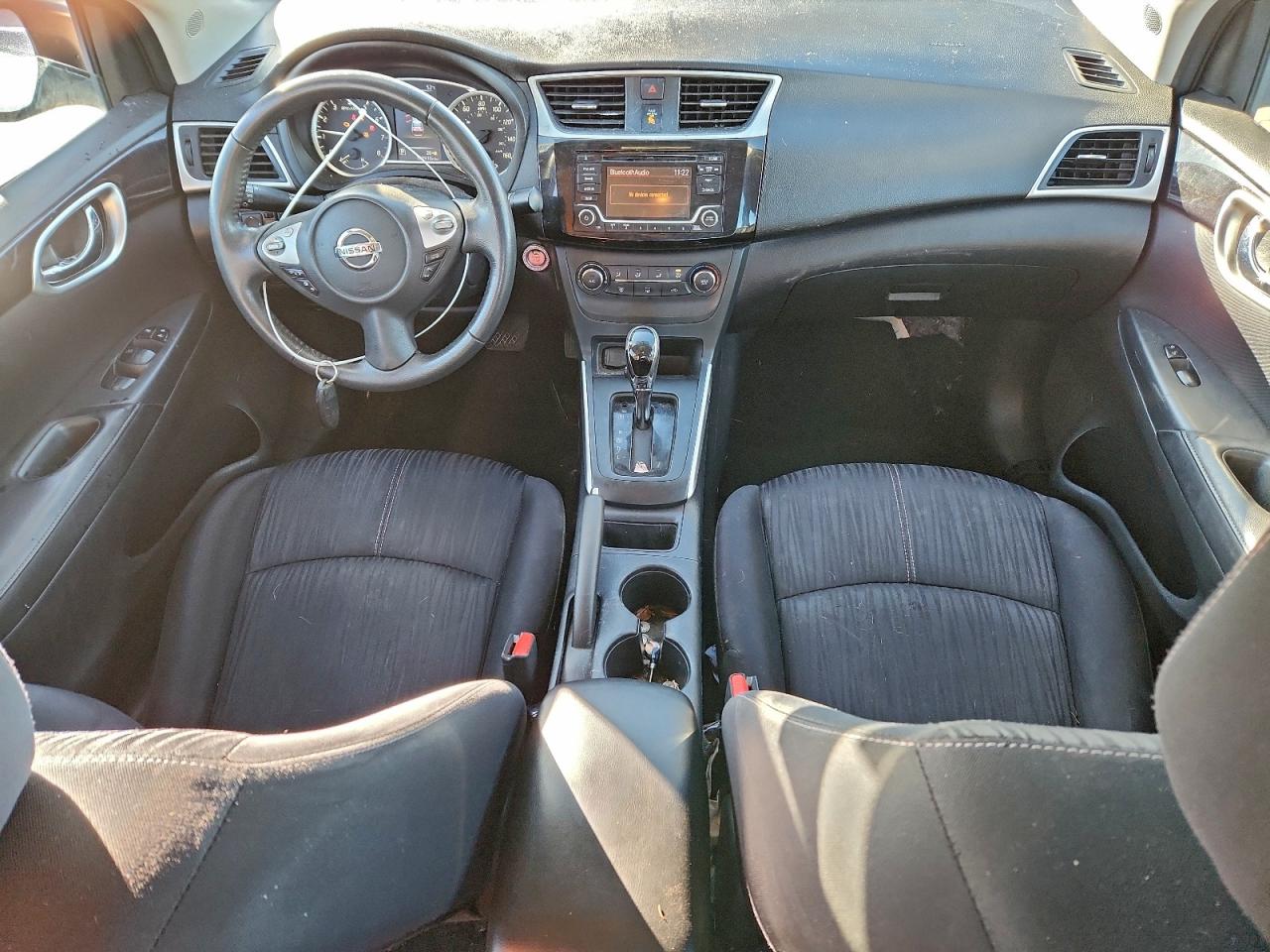 2016 NISSAN SENTRA S photo 8