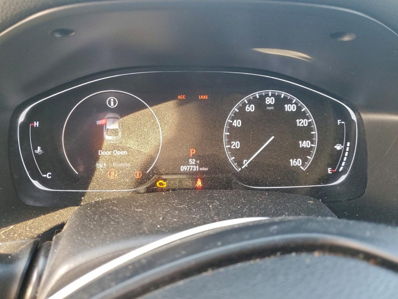 2020 HONDA ACCORD LX photo 9