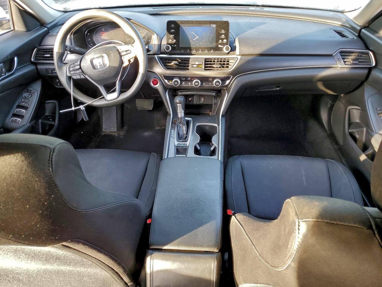2020 HONDA ACCORD LX photo 8