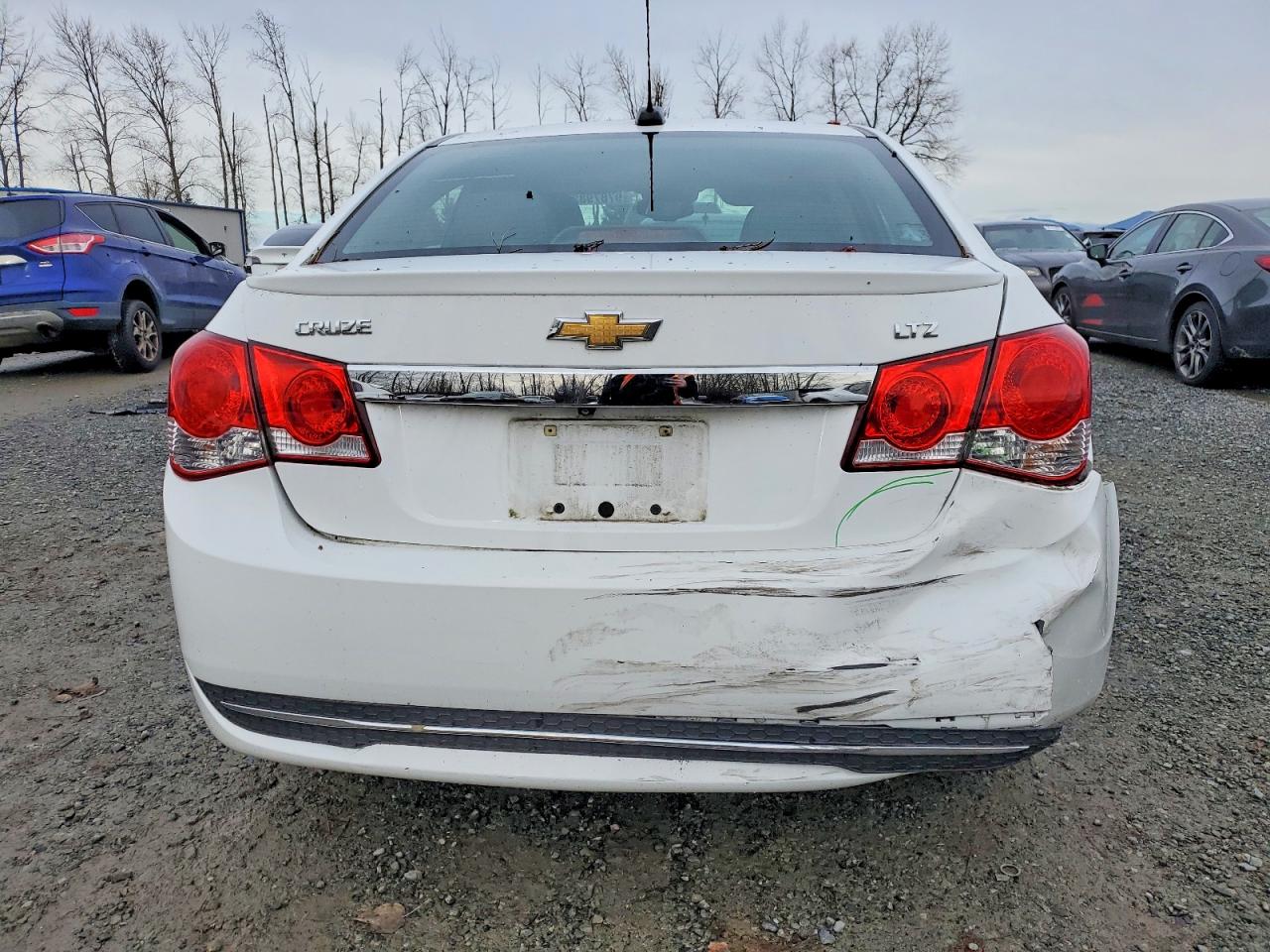 2015 CHEVROLET CRUZE LTZ photo 6