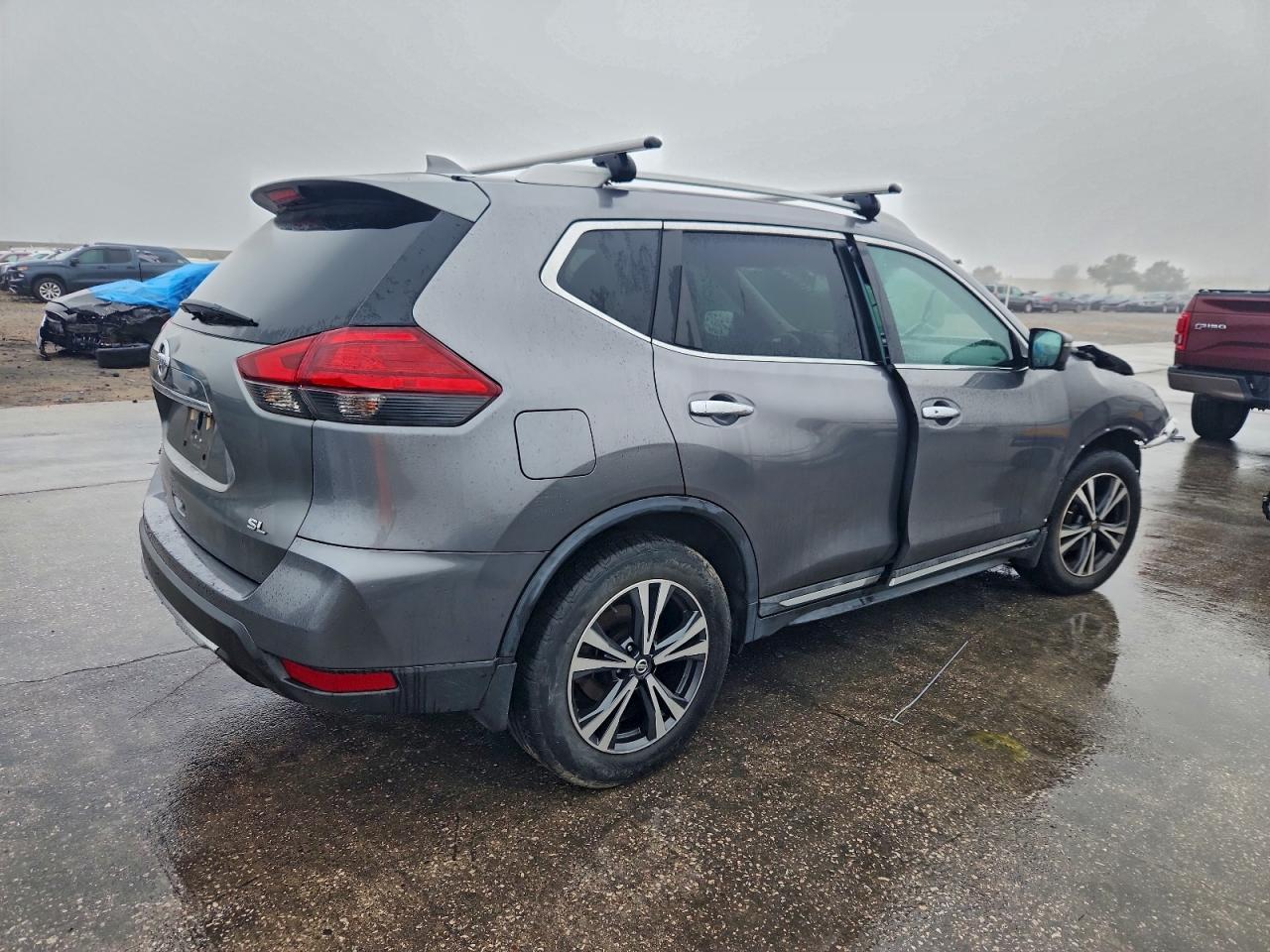 2017 NISSAN ROGUE S photo 7