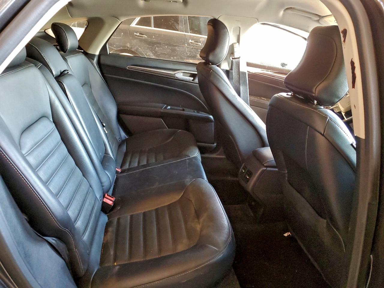 2018 FORD FUSION SE photo 10