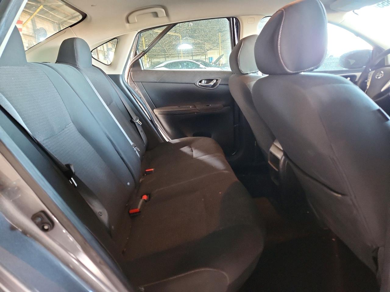 2019 NISSAN SENTRA S photo 10