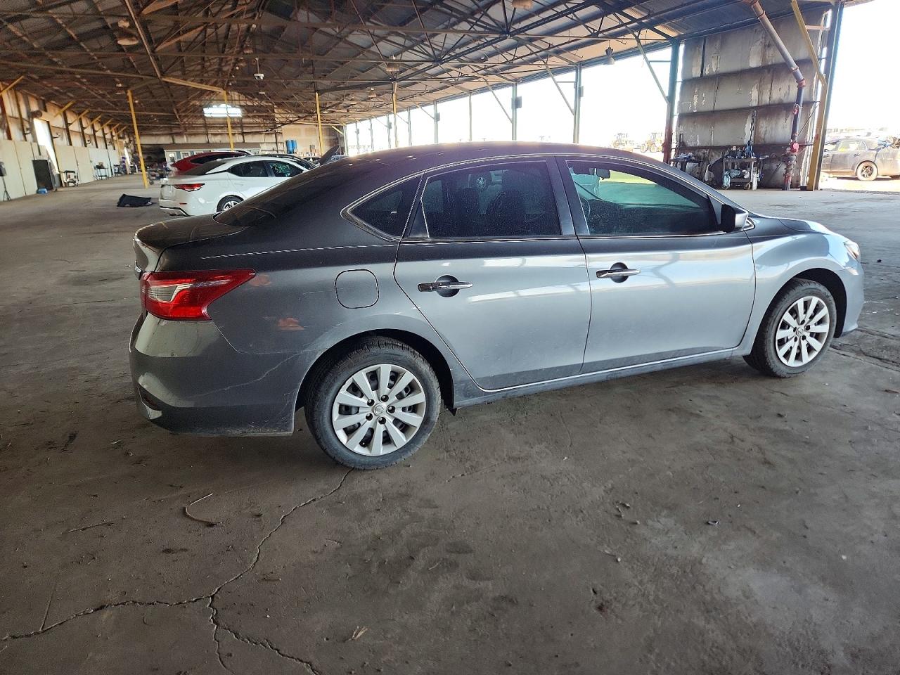 2019 NISSAN SENTRA S photo 3