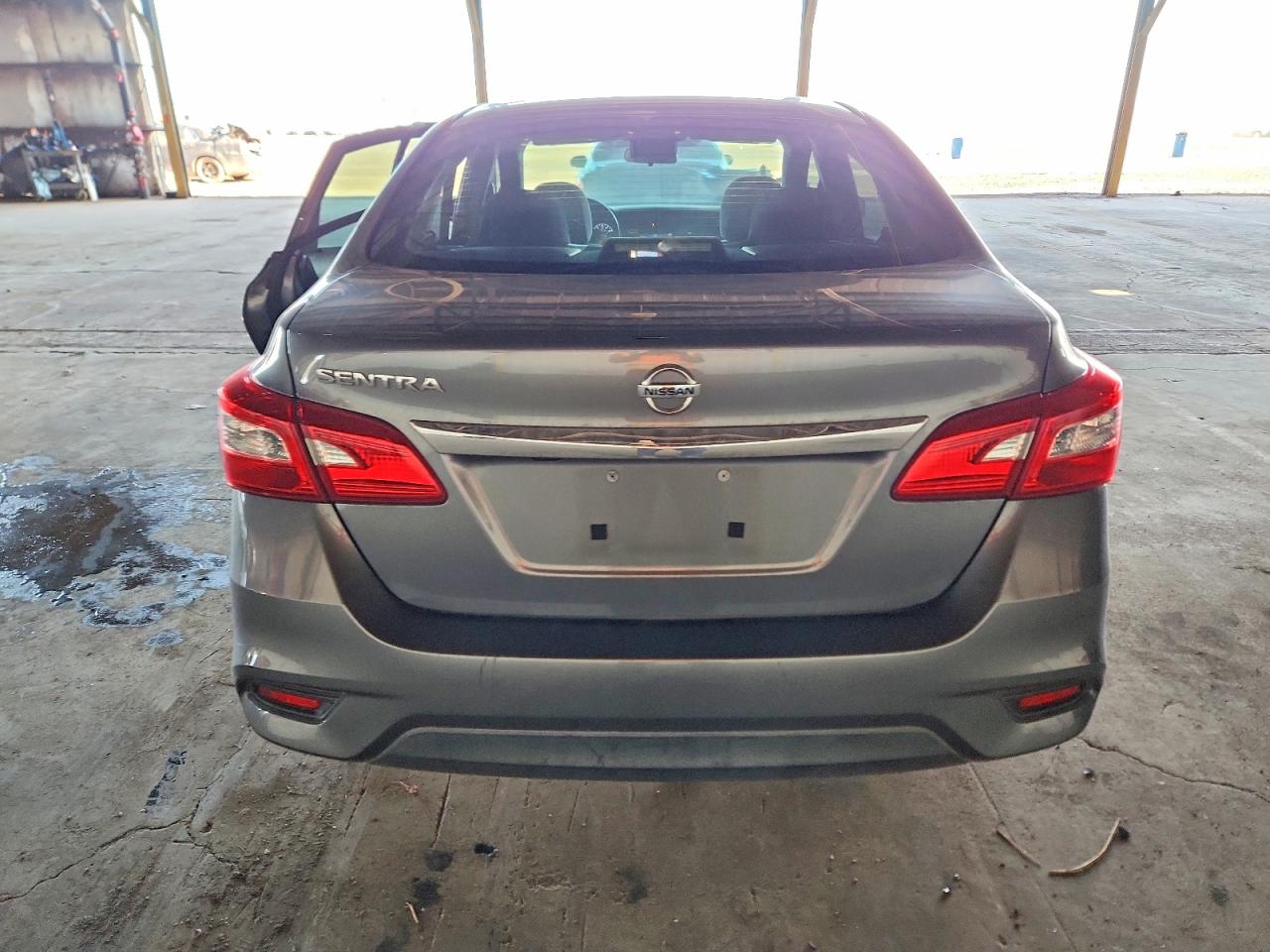 2019 NISSAN SENTRA S photo 6