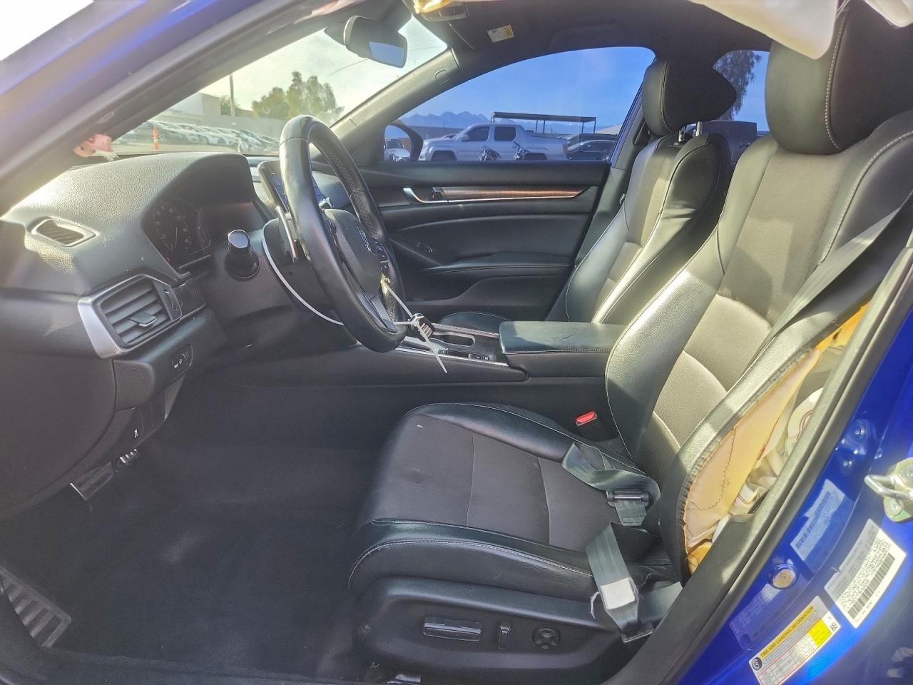 2018 HONDA ACCORD SPORT photo 7