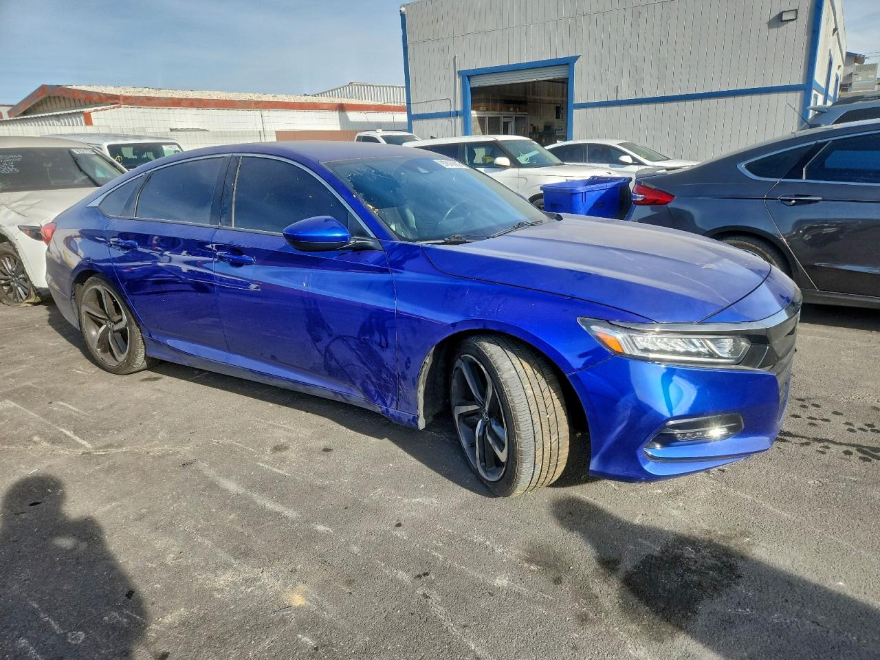 2018 HONDA ACCORD SPORT photo 4