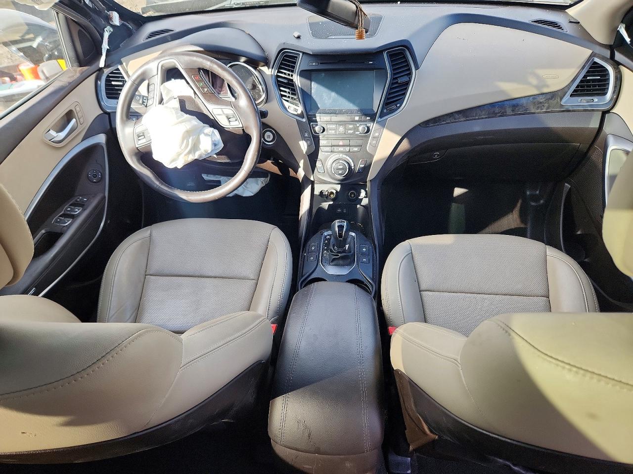 2017 HYUNDAI SANTA FE SPORT photo 8