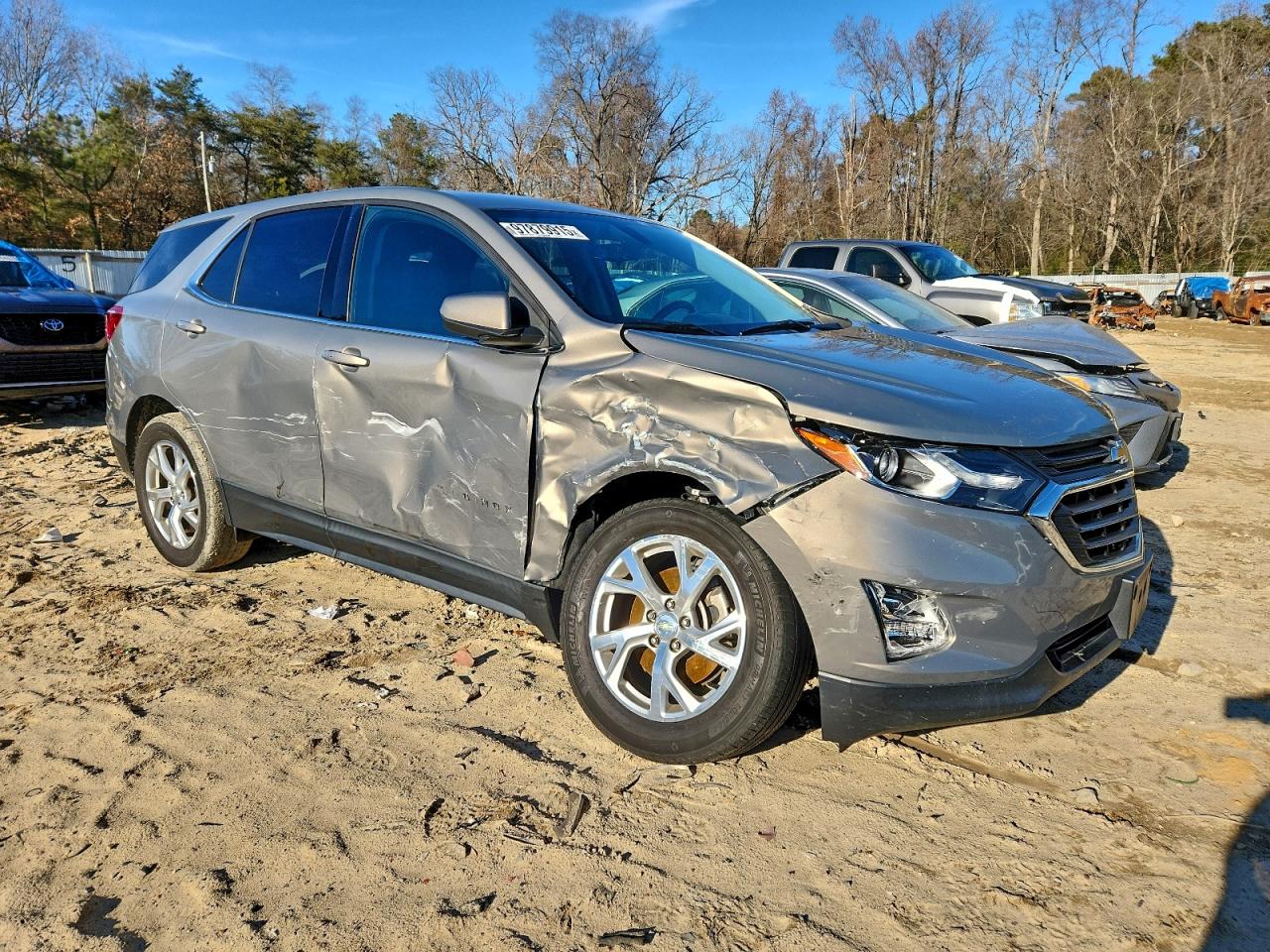 2018 CHEVROLET EQUINOX LT photo 4