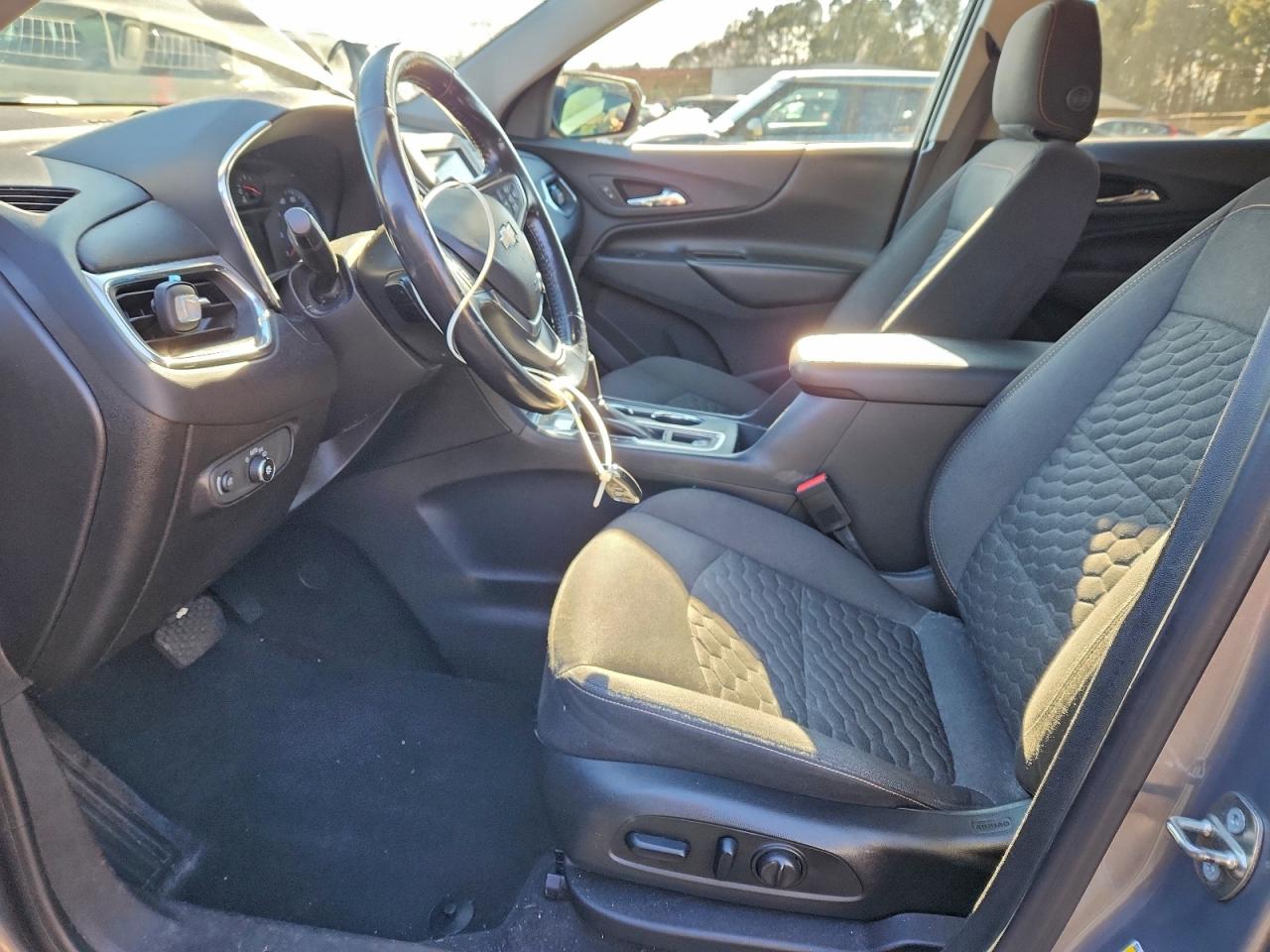 2018 CHEVROLET EQUINOX LT photo 7