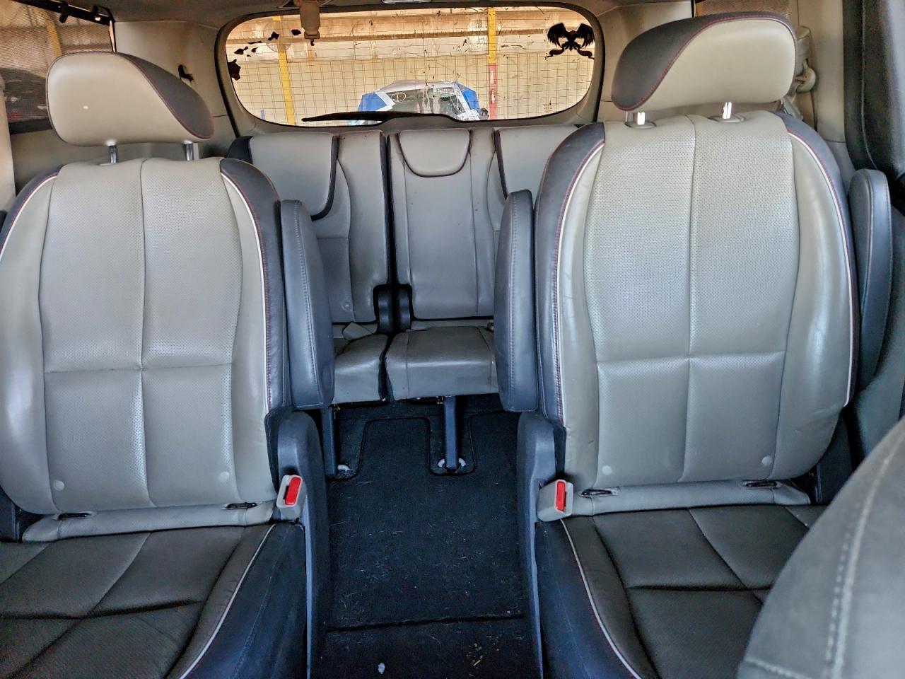2016 KIA SEDONA EX photo 10