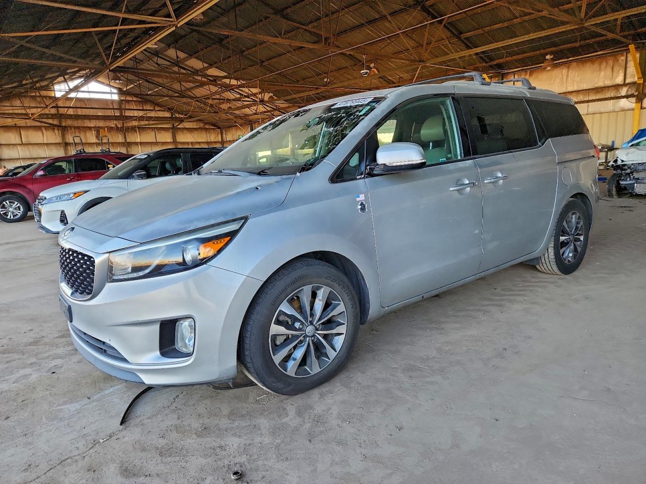 2016 KIA SEDONA
